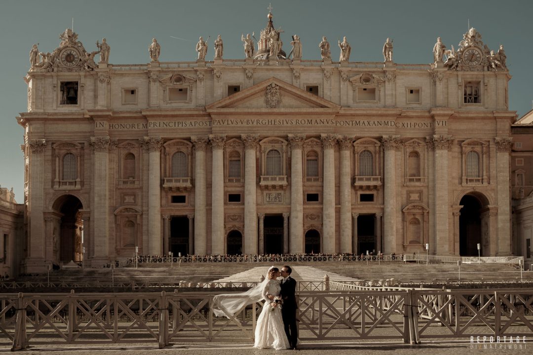 Wedding at Saint Peter’s Basilica: getting married in the Choir Chapel